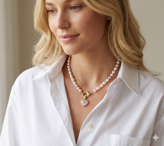 Collana "Cuore Prezioso" – Perle Naturali e Brillantezza
