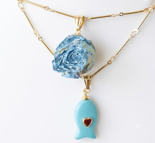 Collana "Marina Romance" – Doppio Filo con Rosa Eterna e Dettagli Turchesi