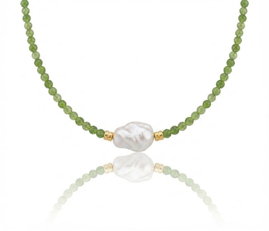 Collana Perle di Luce modello Verde di Dea Creazioni, gioiello artigianale fatto a mano
