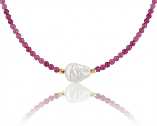 Collana Perle di Luce modello Magenta di Dea Creazioni, gioiello artigianale fatto a mano