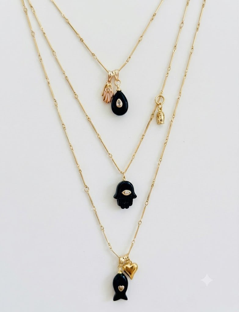 Collana a Tre Fili – Linea Summer-  Eleganza in Acciaio e Agata Nera
