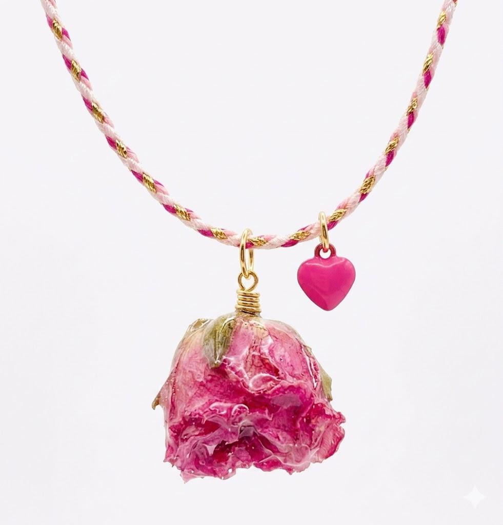 Linea Eterna – Intrecci di Cotone e Rose Vere